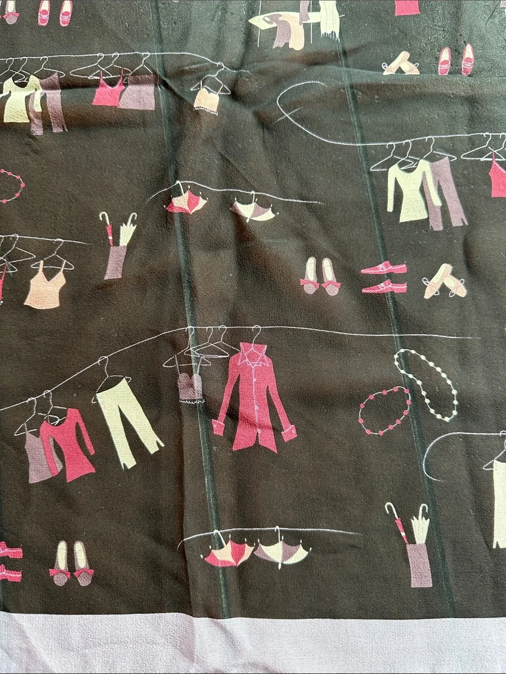 Ann Taylor 💯 Silk Scarf